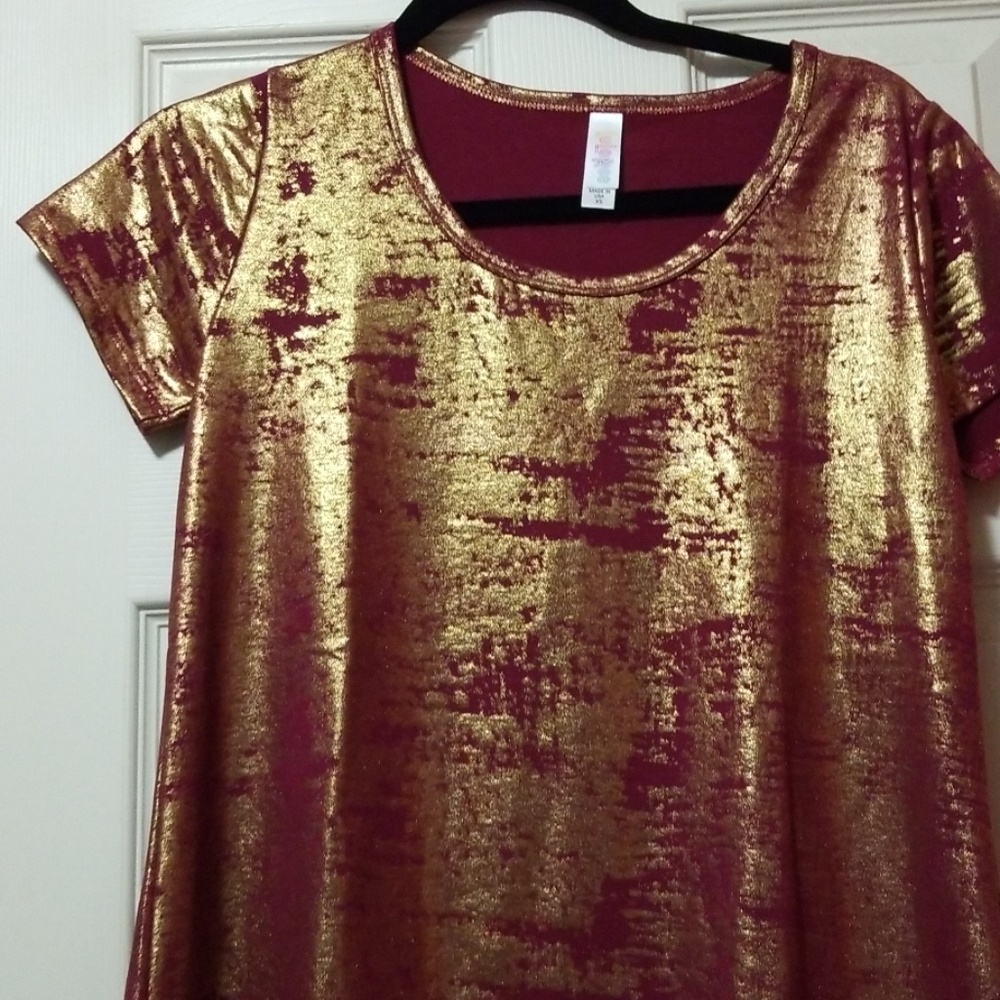 Lularoe top